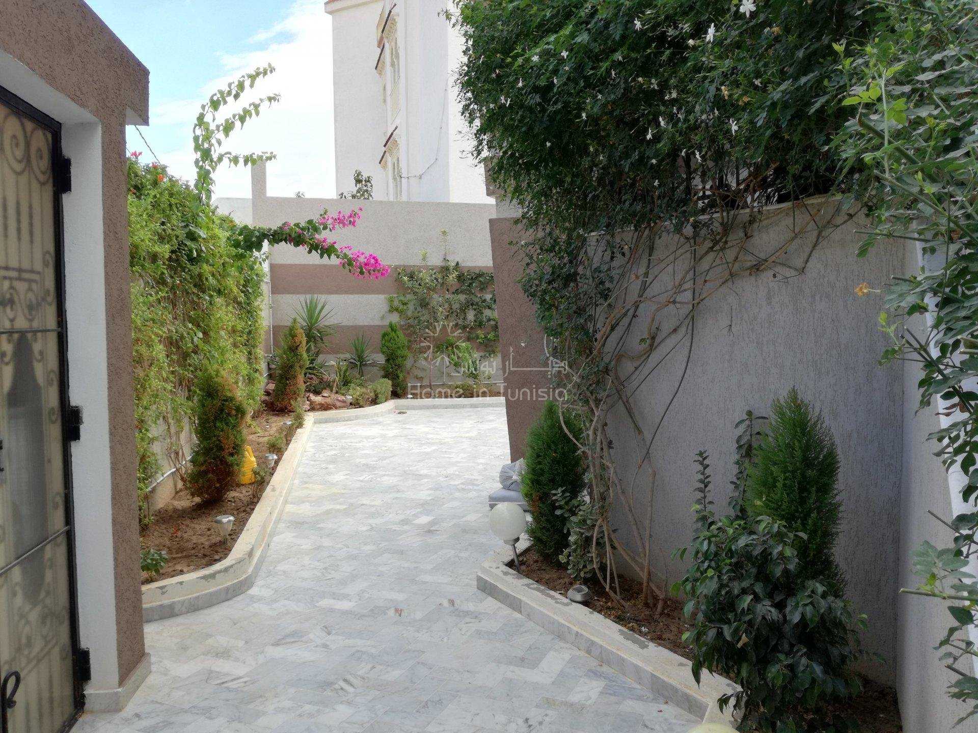 Hus i Sousse Riadh,  10040711