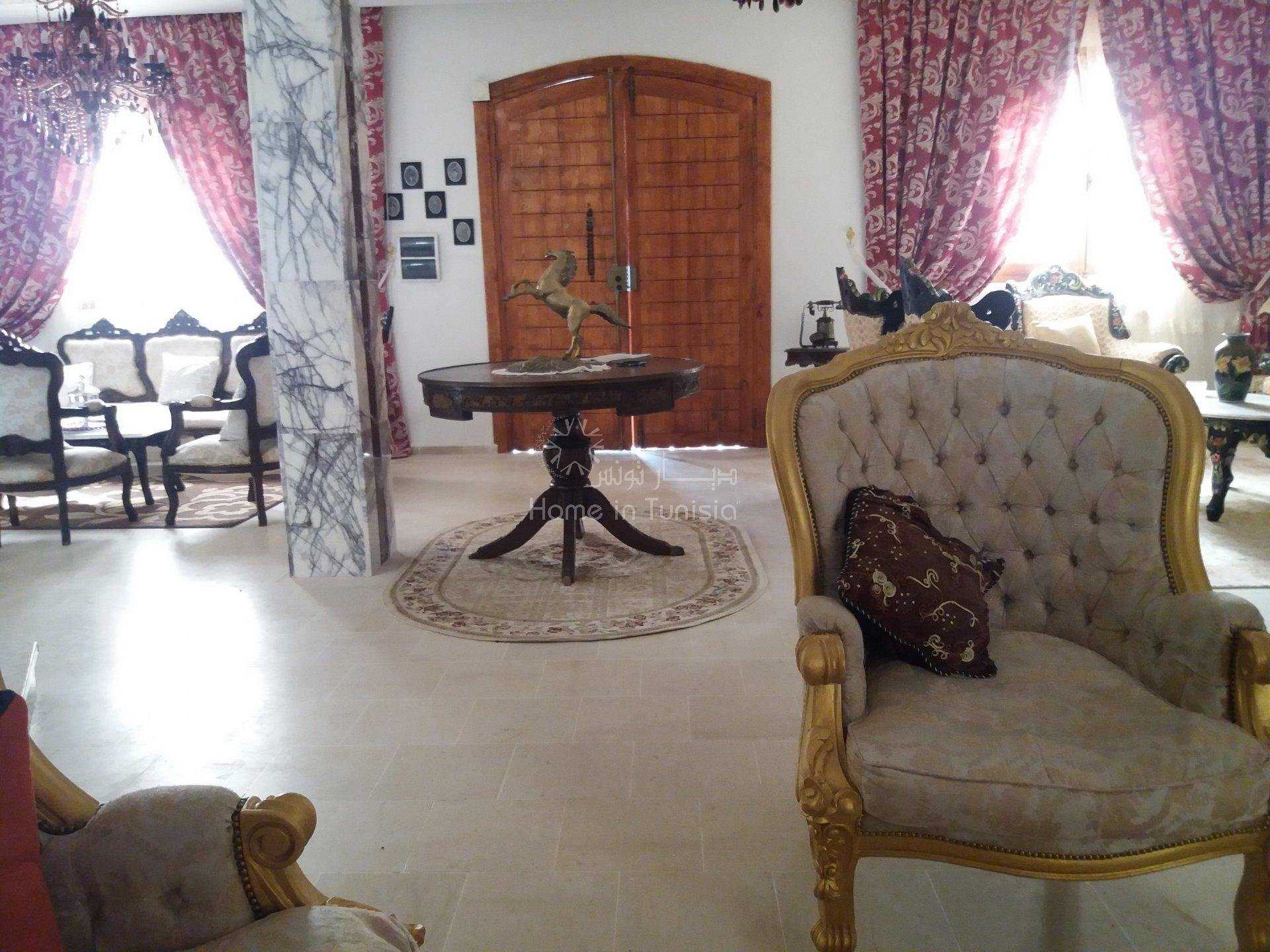 집 에 Harqalah, Sousse 10041016