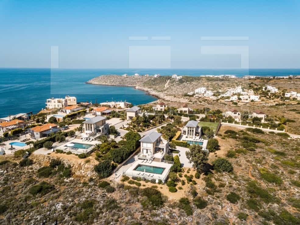 House in Akrotiri, Crete 10041564
