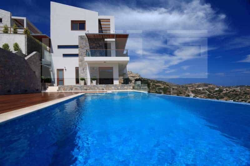 Casa nel Agia Pelagia, Crete 10041673