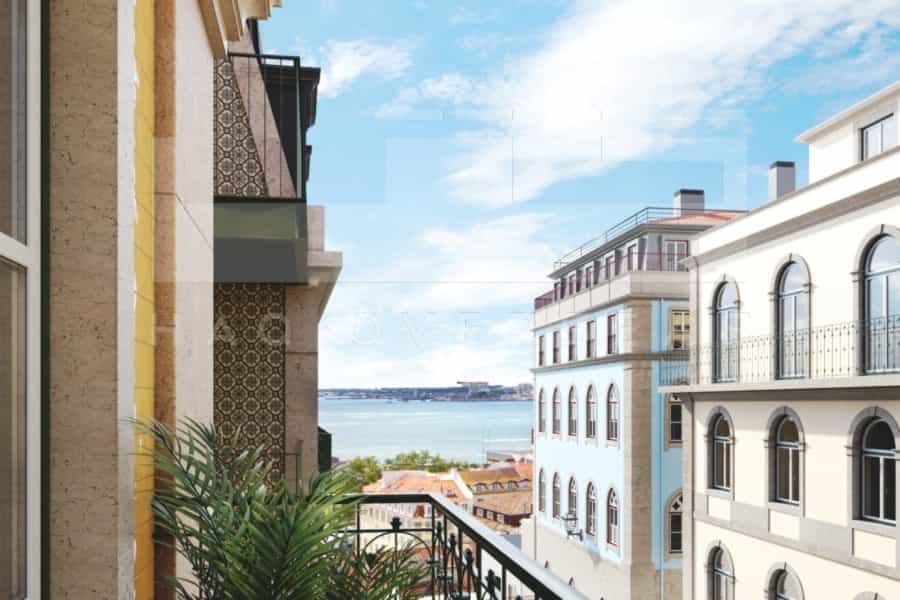 Condominium in Lisbon, Lisboa 10041699
