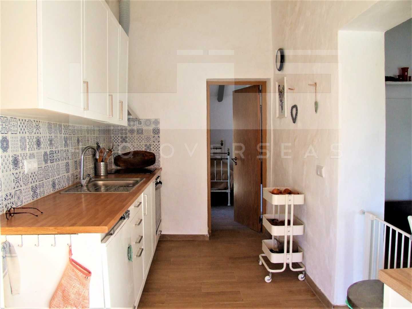 House in Estorninhos, Eastern Algarve 10041948