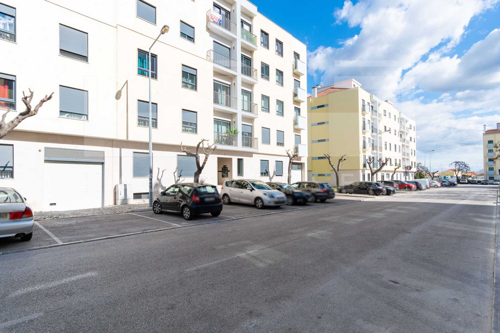 Condominium in Montijo, Lisbon 10042072
