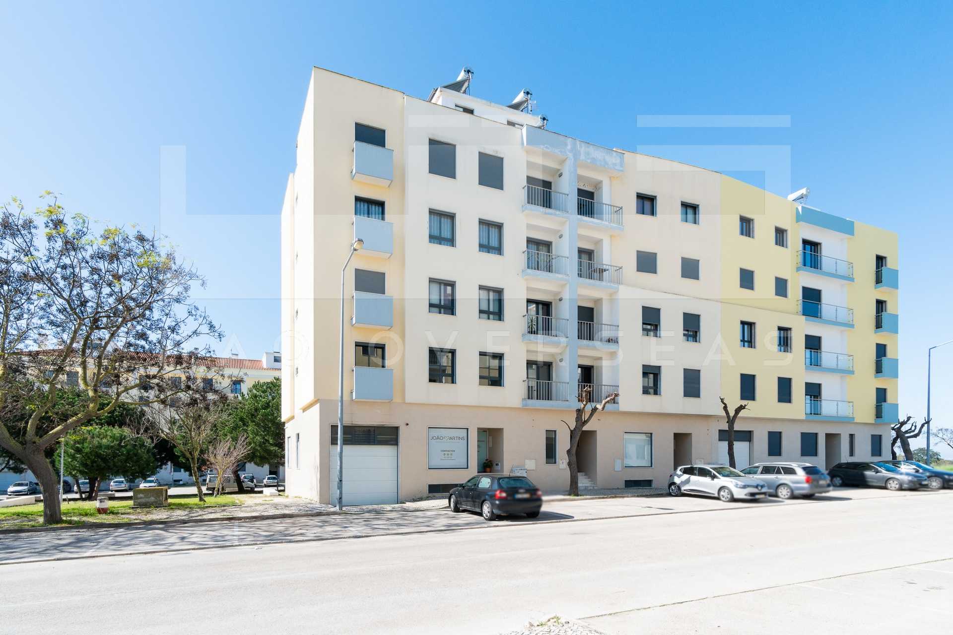 Eigentumswohnung im Montijo, Lisbon 10042074