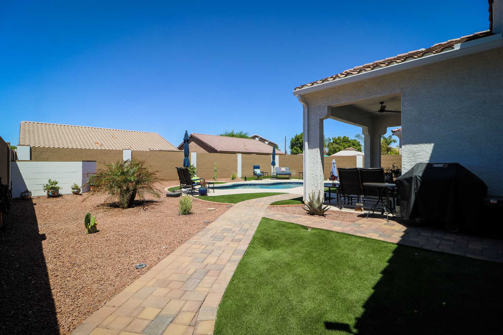 House in Phoenix, Arizona 10042142