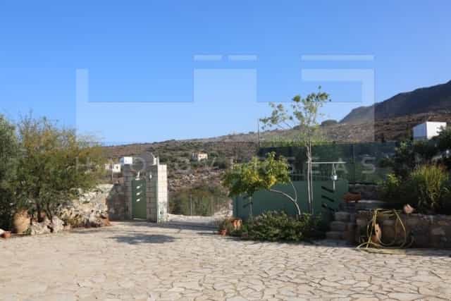 بيت في Kokkino Chorio, Crete 10042260