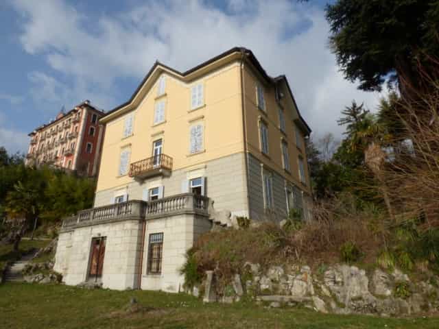 Résidentiel dans Provincia Di Como, Lombardy 10042293