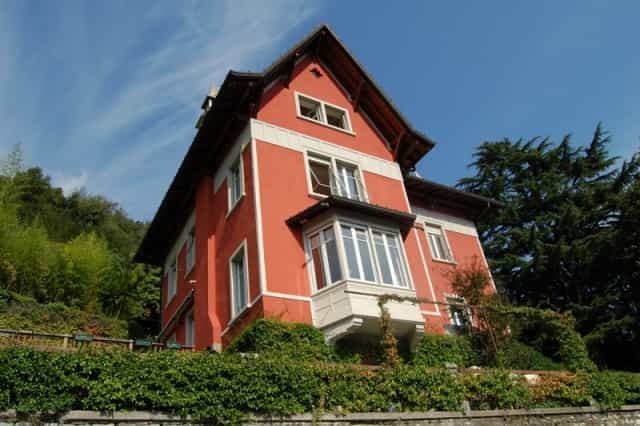 بيت في Laglio, Lombardy 10042345