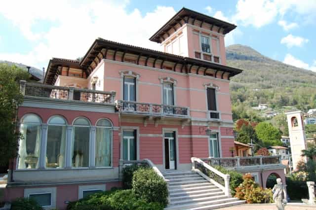 Hus i Province Of Como, Lombardy 10042348