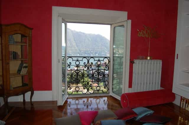 Casa nel Province Of Como, Lombardy 10042348