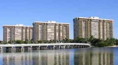 Condominium dans Pittsburgh, Floride 10042378