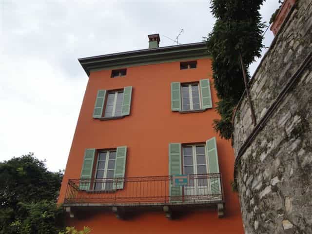 House in Pognana Lario, 30 Strada Provinciale 583 10042390