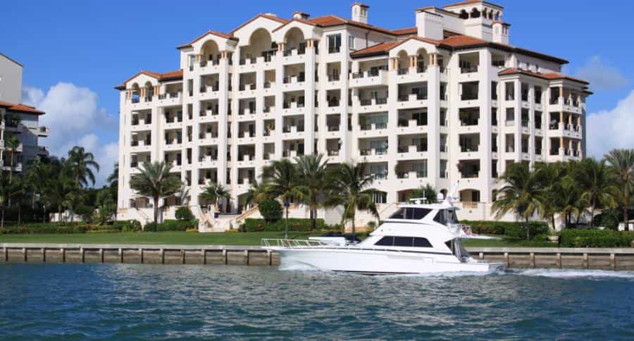 Condominium in Fisher Island, Florida 10042423