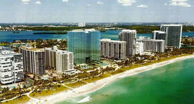 Condominium in Pittsburg, Florida 10042481