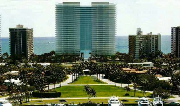Condominium in Bal Harbour, Florida 10042481