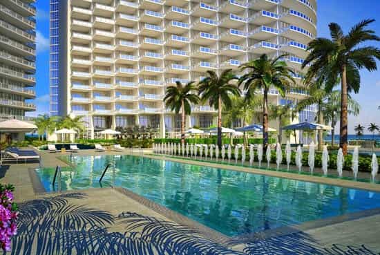 Condominium in Bal Harbour, Florida 10042483