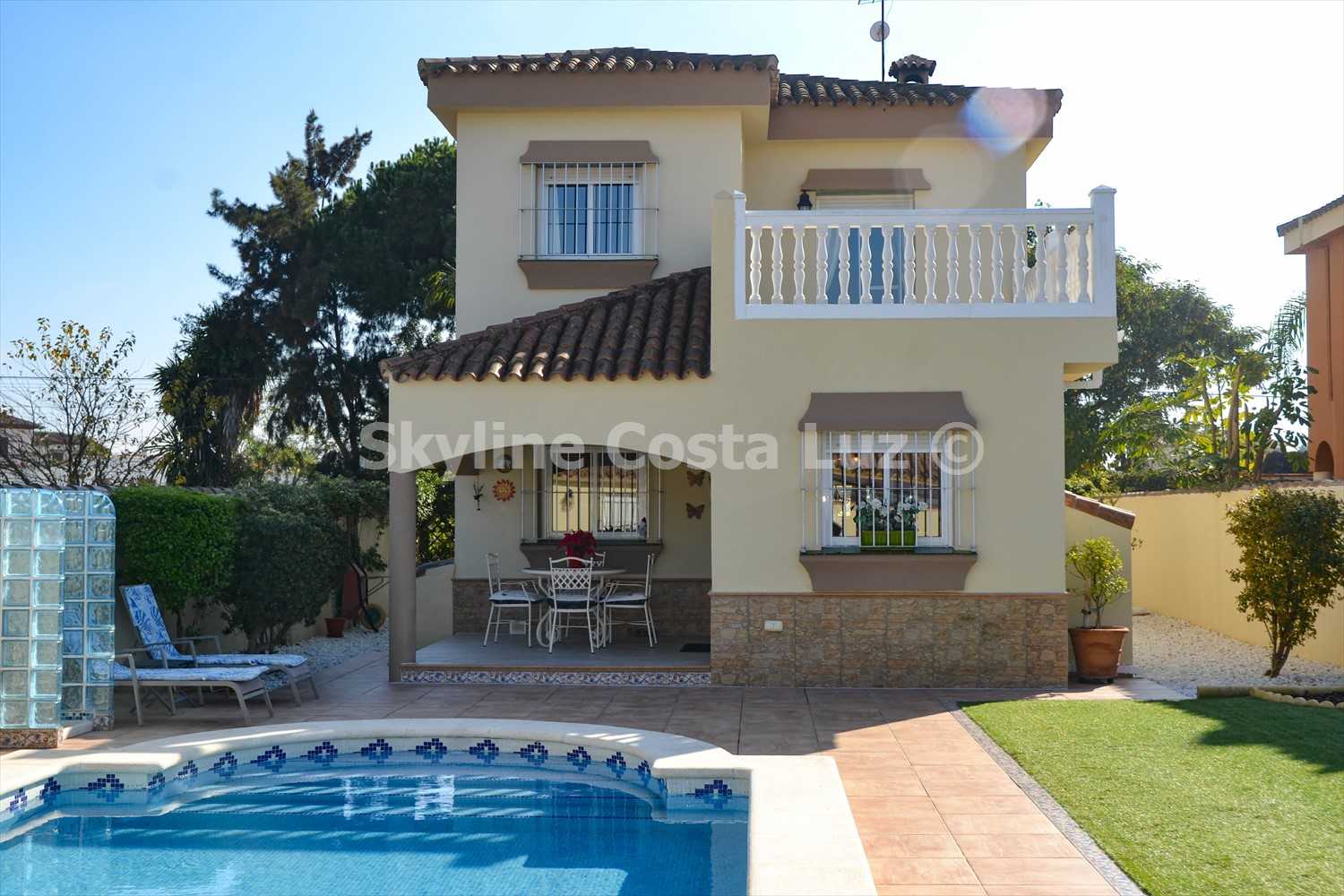 casa no Chiclana de la Frontera, Andaluzia 10042550