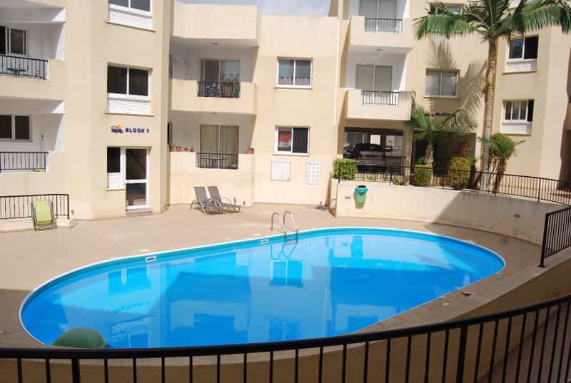 Condominium in Pegeia, Pafos 10042645