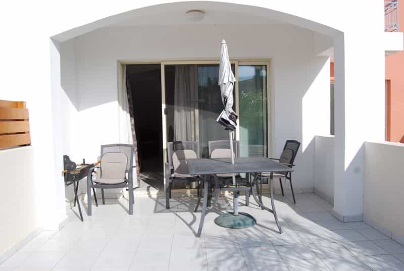 House in Agia Marinouda, Pafos 10042740