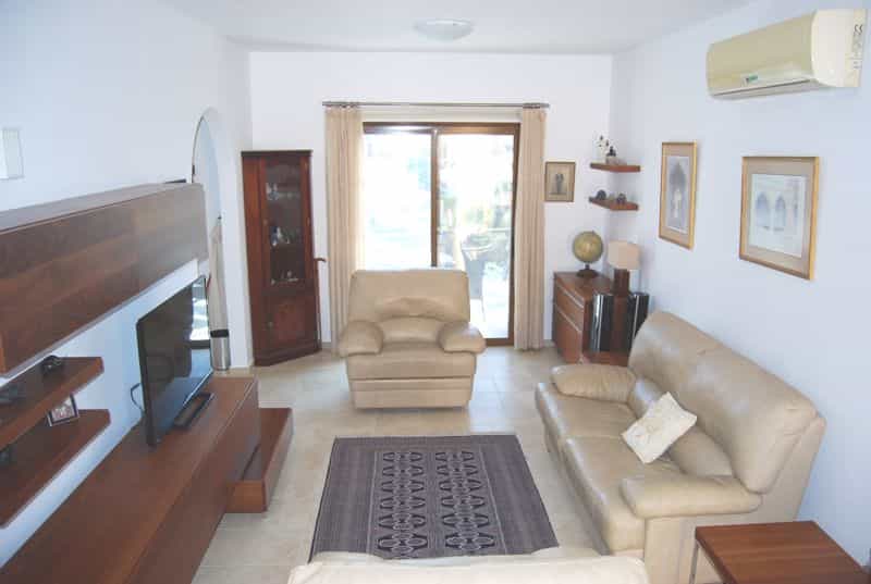 Haus im Peyia, Paphos 10042751