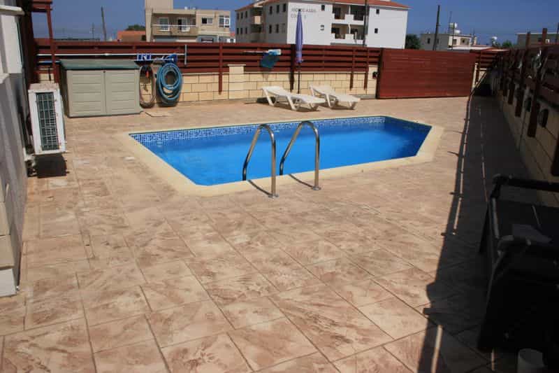 casa no Xilófago, Larnaca 10042856