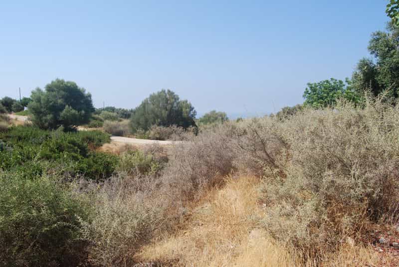 Tanah dalam Agia Marinouda, Pafos 10042915