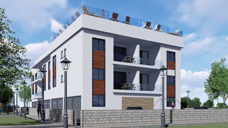 Condominium in Chloraka, Paphos 10042934