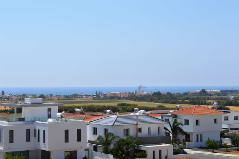 Huis in Livadia, Larnaca 10042945