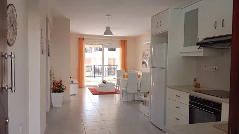 Condominium in Paphos, Pafos 10043108