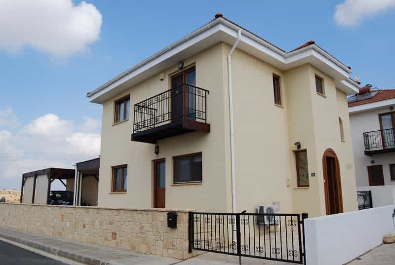 Huis in Agia Marinouda, Pafos 10043157