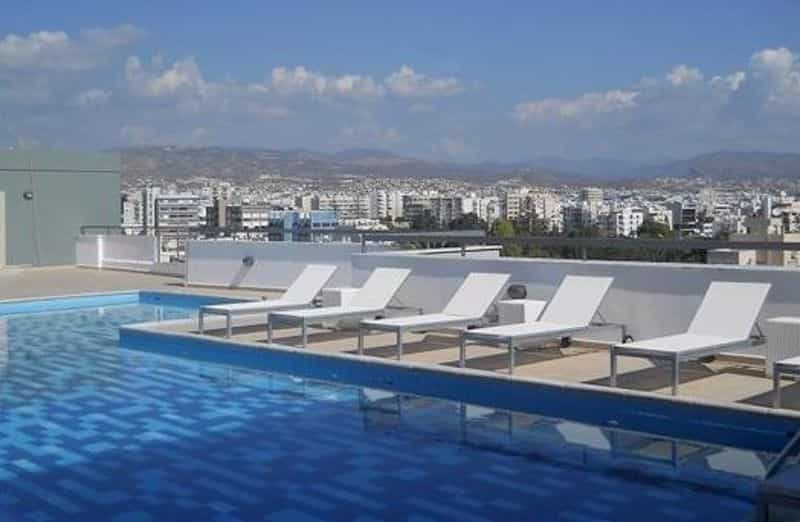 Condominium in Limassol Town Centre, Limassol 10043186