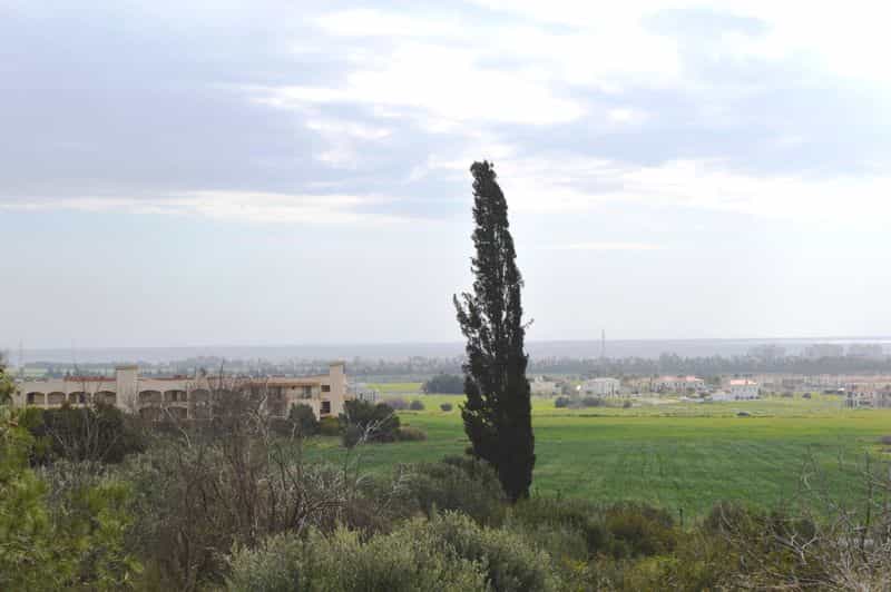Tanah dalam Pyla, Larnaca 10043341