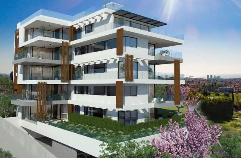 Condominium in Agios Athanasios, Lemesos 10043409