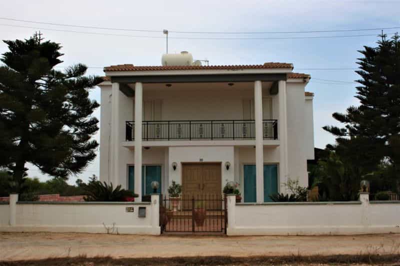 Casa nel Paralimni, Famagusta 10043464