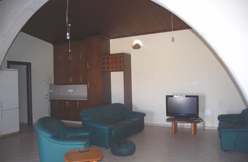 House in Mesogi, Pafos 10043562