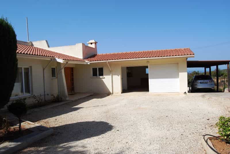 жилой дом в Tala, Paphos 10043665