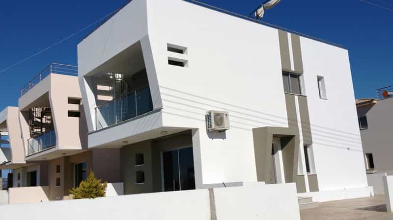 Будинок в Chloraka, Paphos 10043721