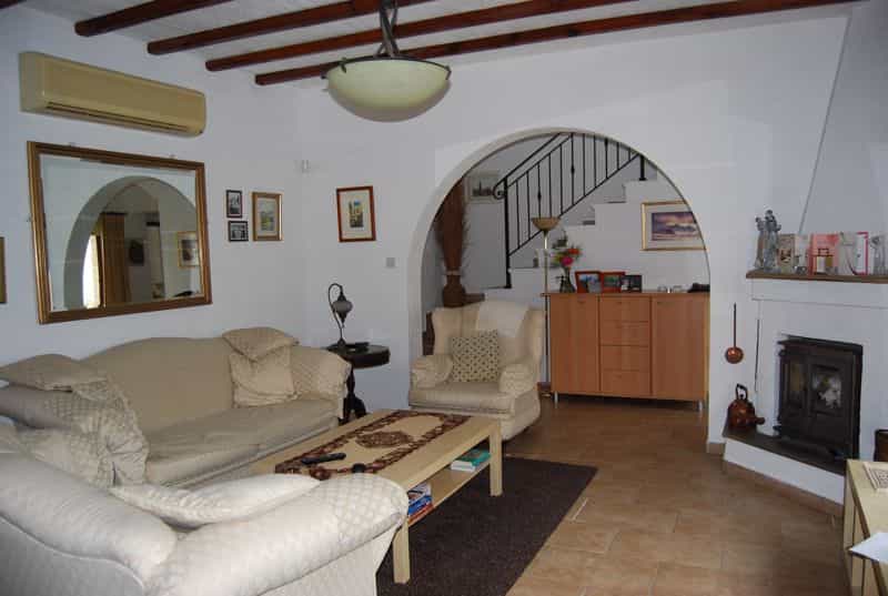 House in Mesogi, Pafos 10043723