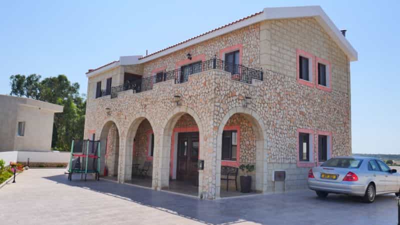 loger dans Paralimni, Famagusta 10043822