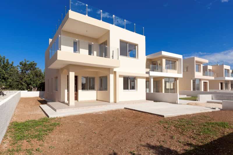 Hus i Mesogi, Paphos 10043944