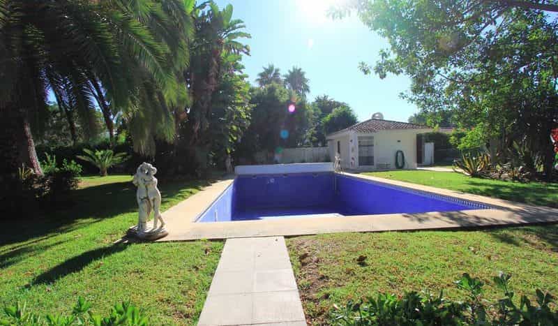 Будинок в Almogia, Andalusia 10044016