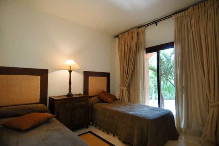 公寓 在 San Pedro de Alcantara, Malaga 10044168