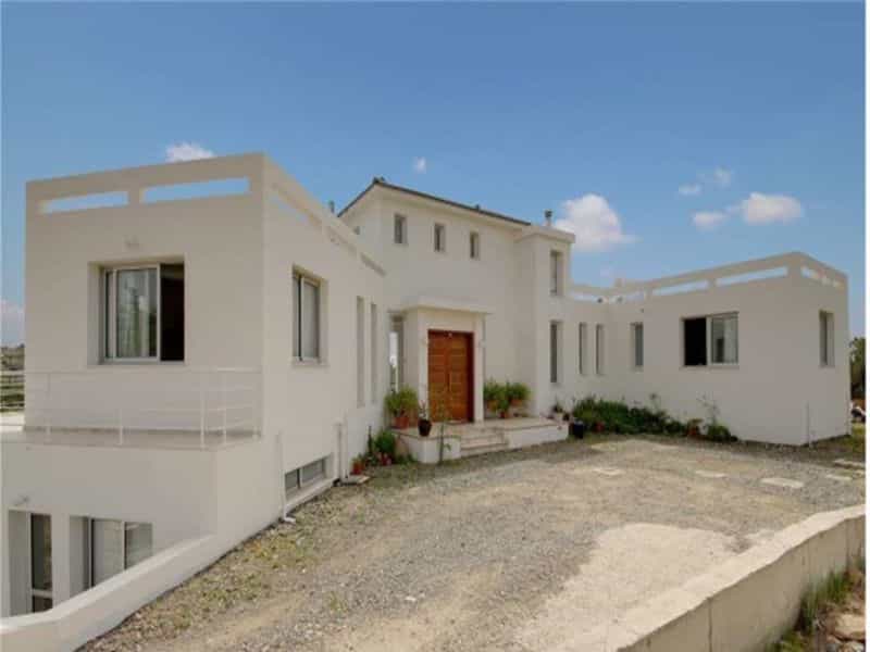 rumah dalam Konia, Paphos 10044305