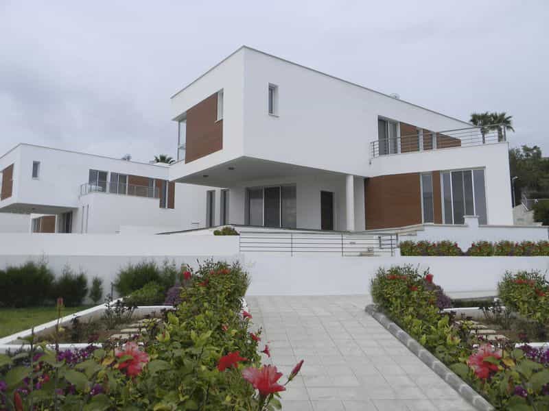 Casa nel Ayios Tychonas, Limassol 10044407