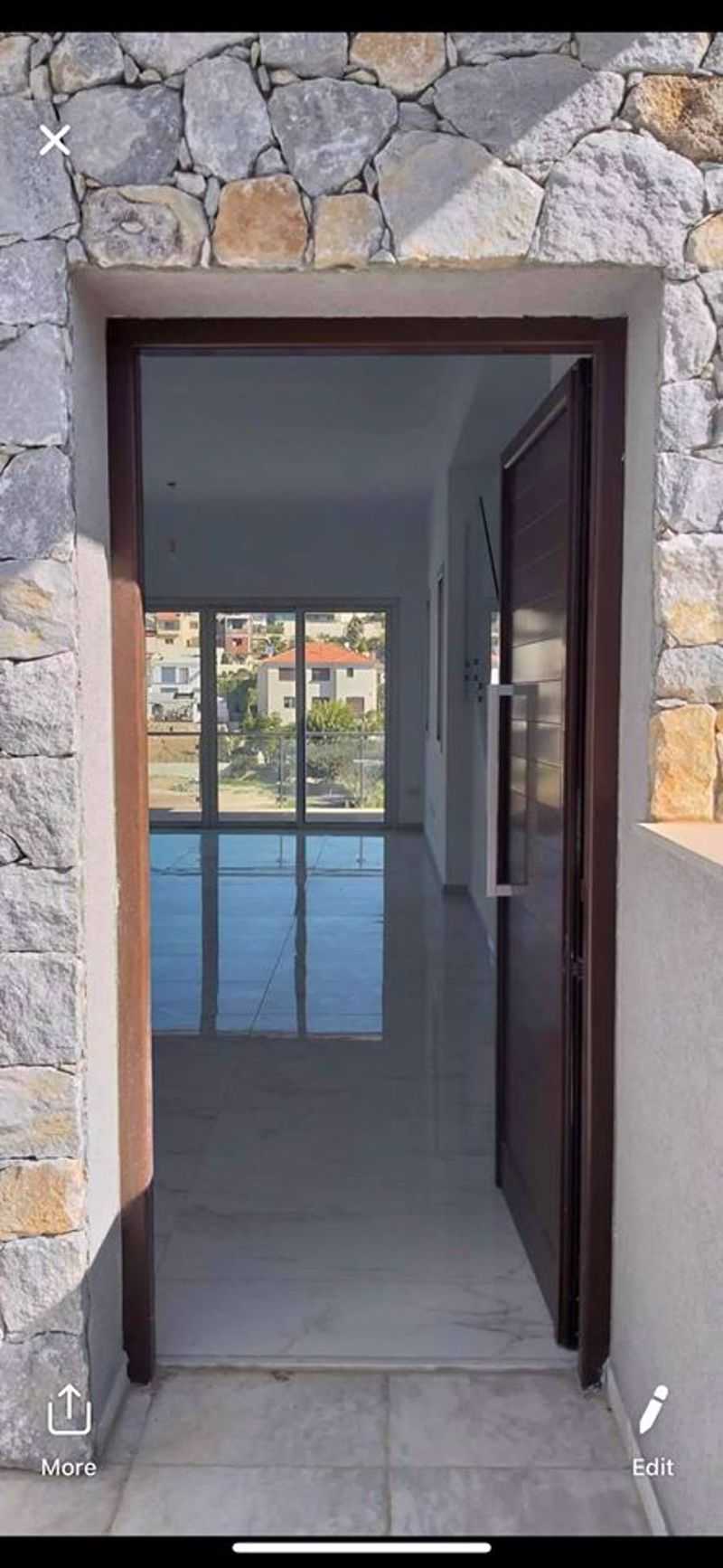 Hus i Agios Athanasios, Limassol 10044422