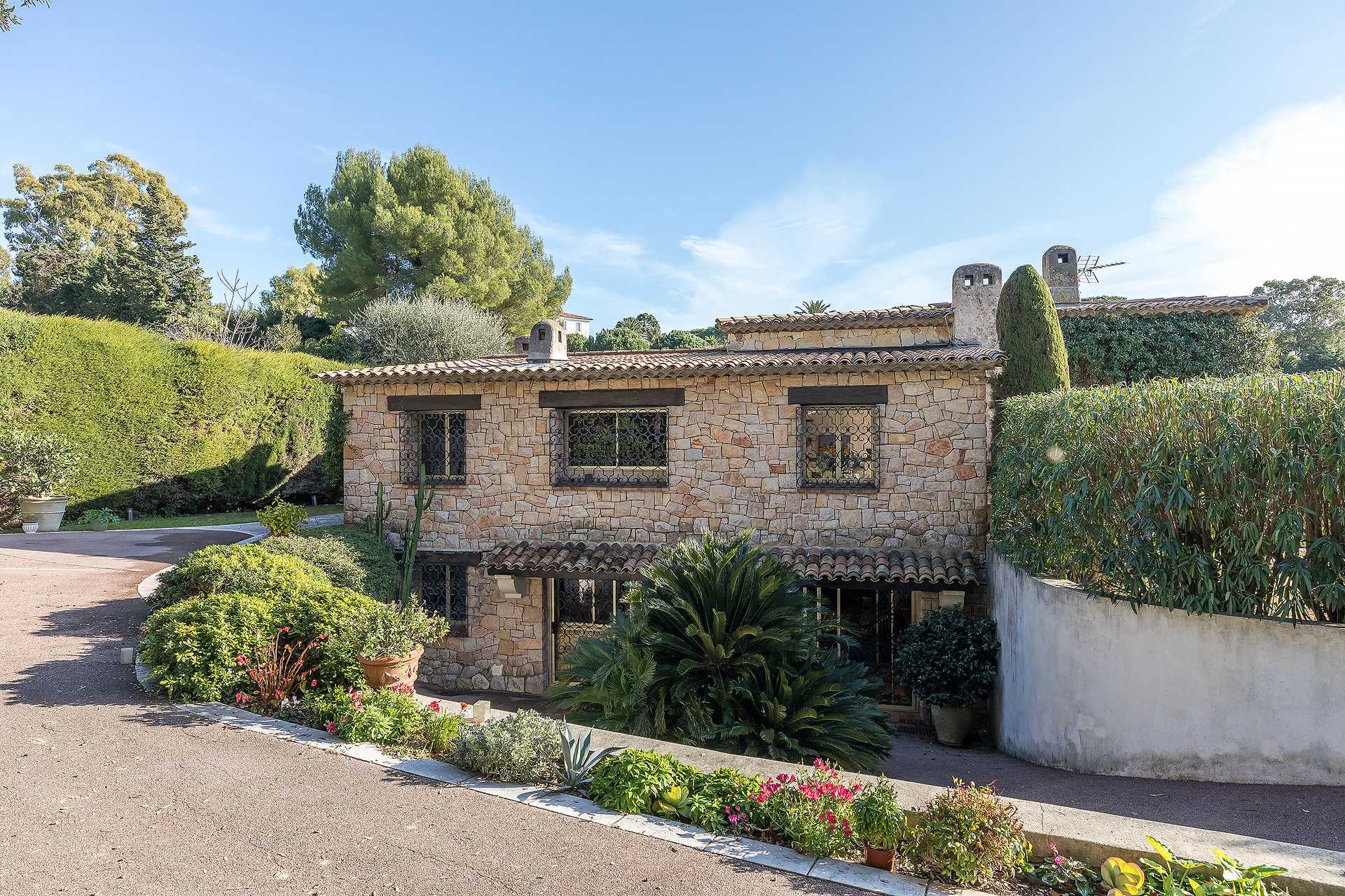 Hus i Antibes, Provence-Alpes-Cote d'Azur 10044459