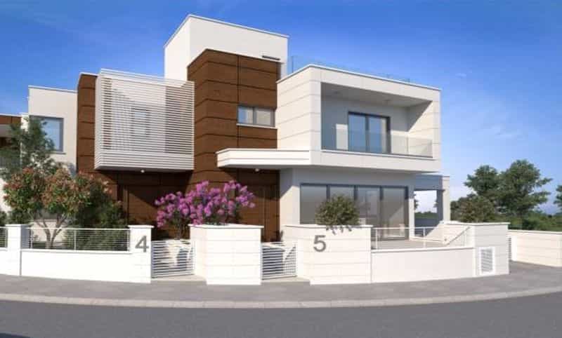 House in Limassol, Lemesos 10044478