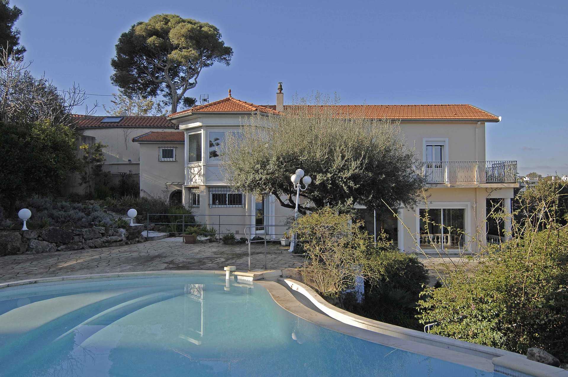 Hus i Antibes, Provence-Alpes-Cote d'Azur 10044512