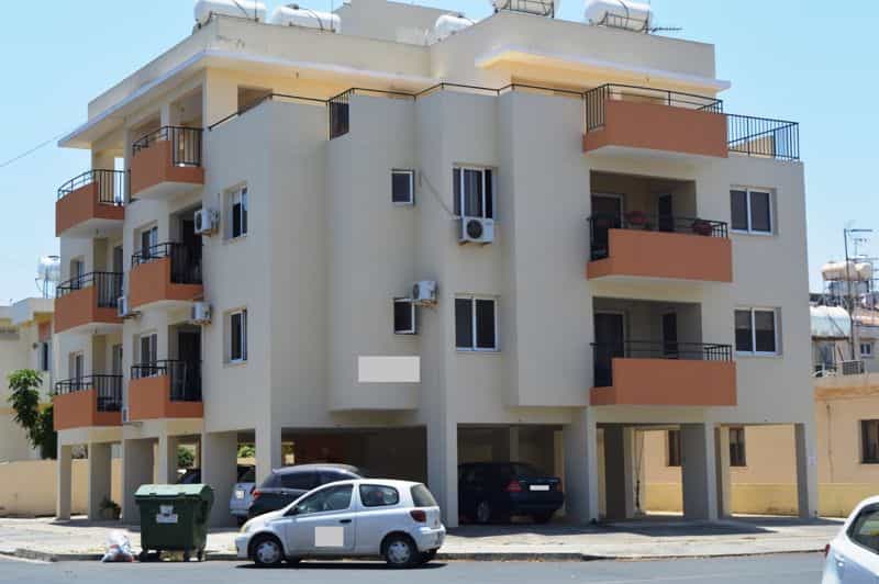 Condominio en Larnaca Town Centre, Larnaca 10044542
