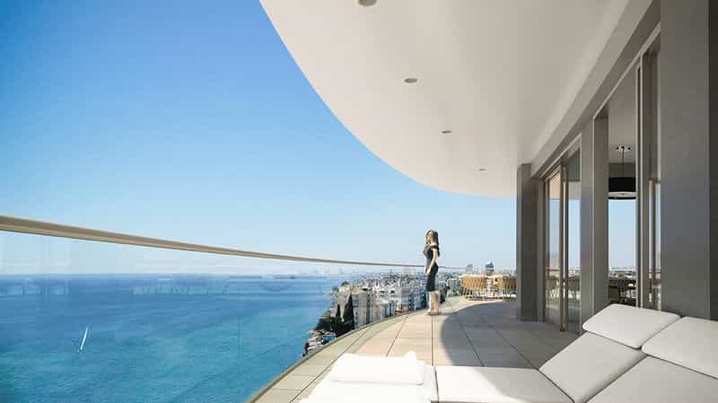 Condominium in Agios Tychon, Larnaka 10044559